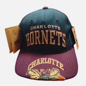 Charlotte Hornets Vintage Starter Hat 90s NBA SnapBack Basketball Embroidery NWT